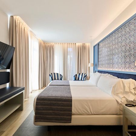 Catalonia Porto Hotel Bagian luar foto