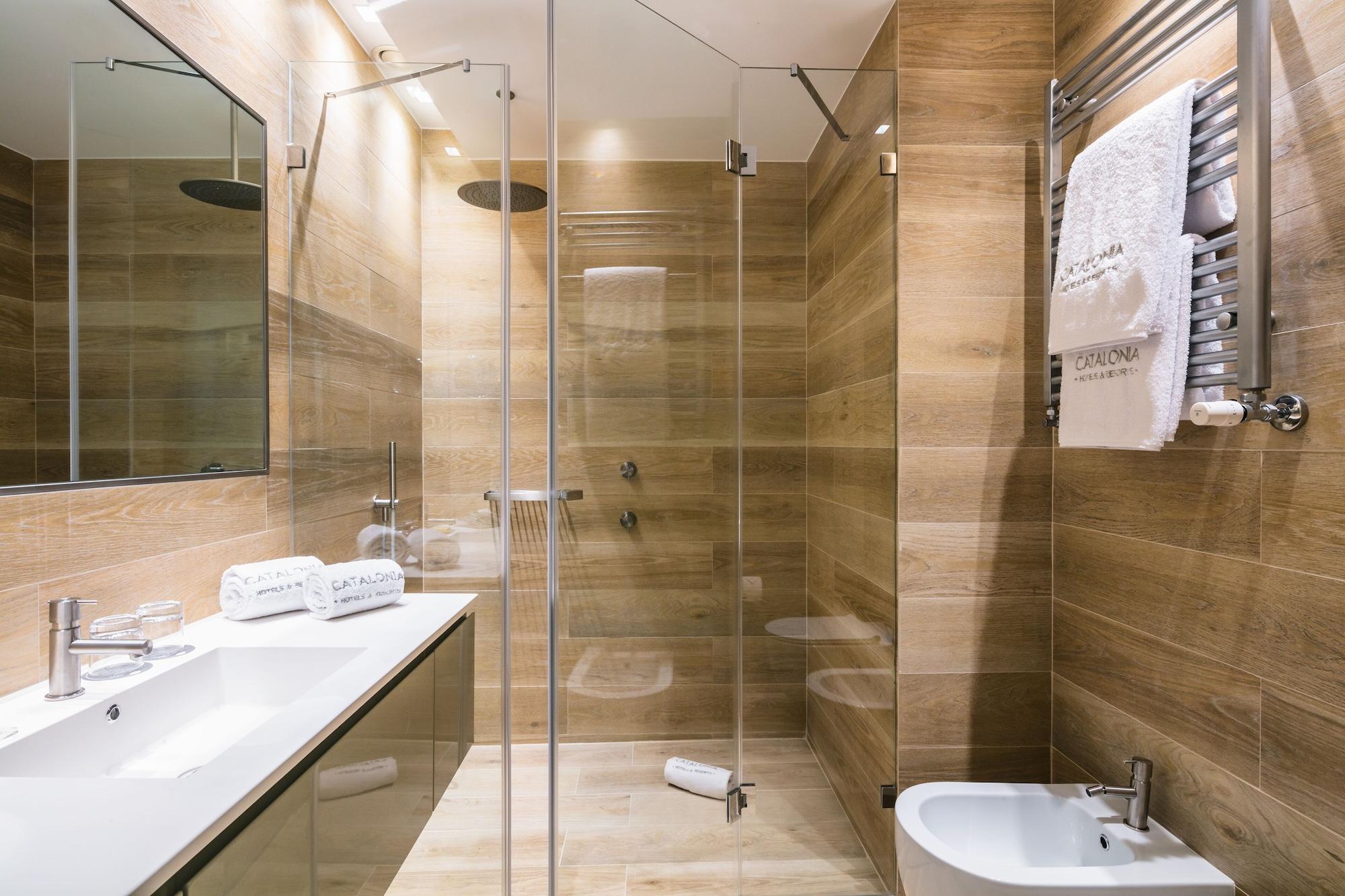Catalonia Porto Hotel Bagian luar foto
