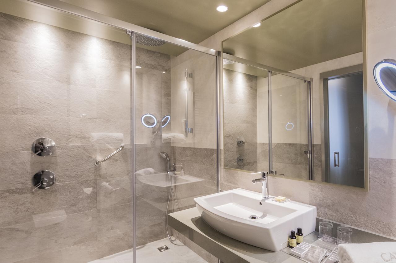 Catalonia Porto Hotel Bagian luar foto