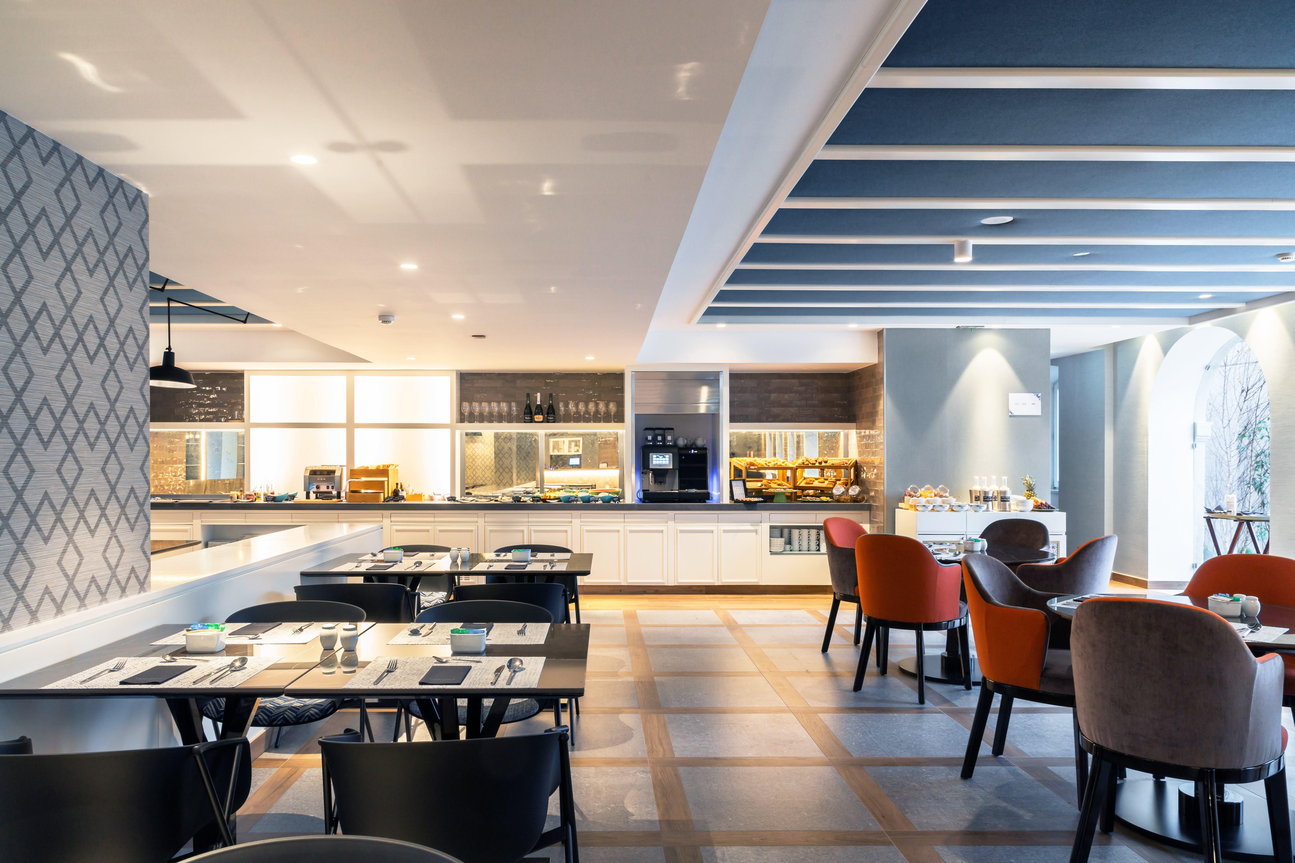 Catalonia Porto Hotel Bagian luar foto