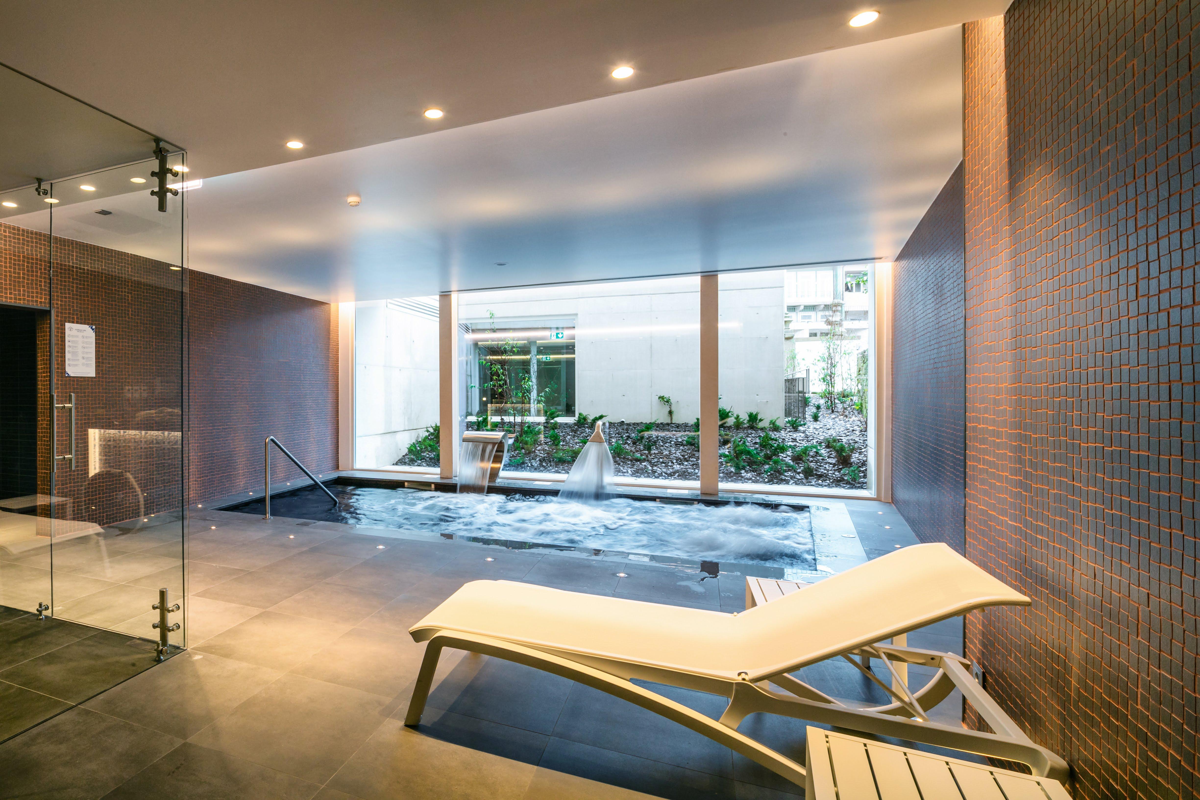 Catalonia Porto Hotel Bagian luar foto