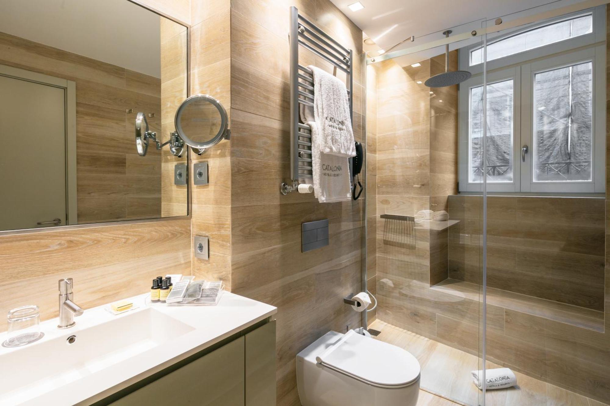Catalonia Porto Hotel Ruang foto