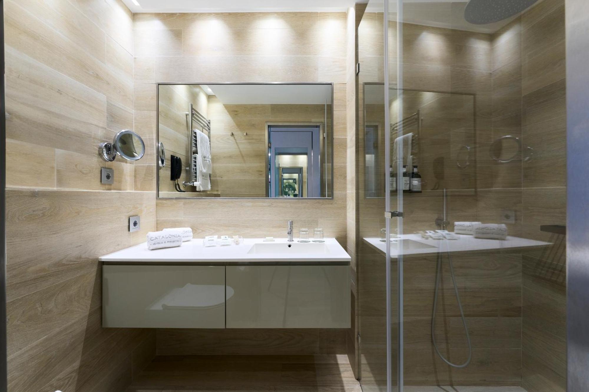 Catalonia Porto Hotel Ruang foto