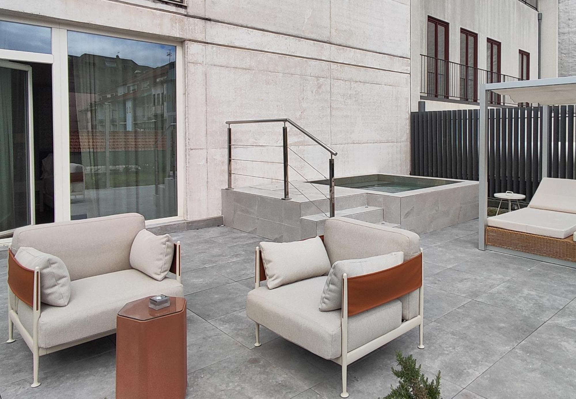 Catalonia Porto Hotel Bagian luar foto