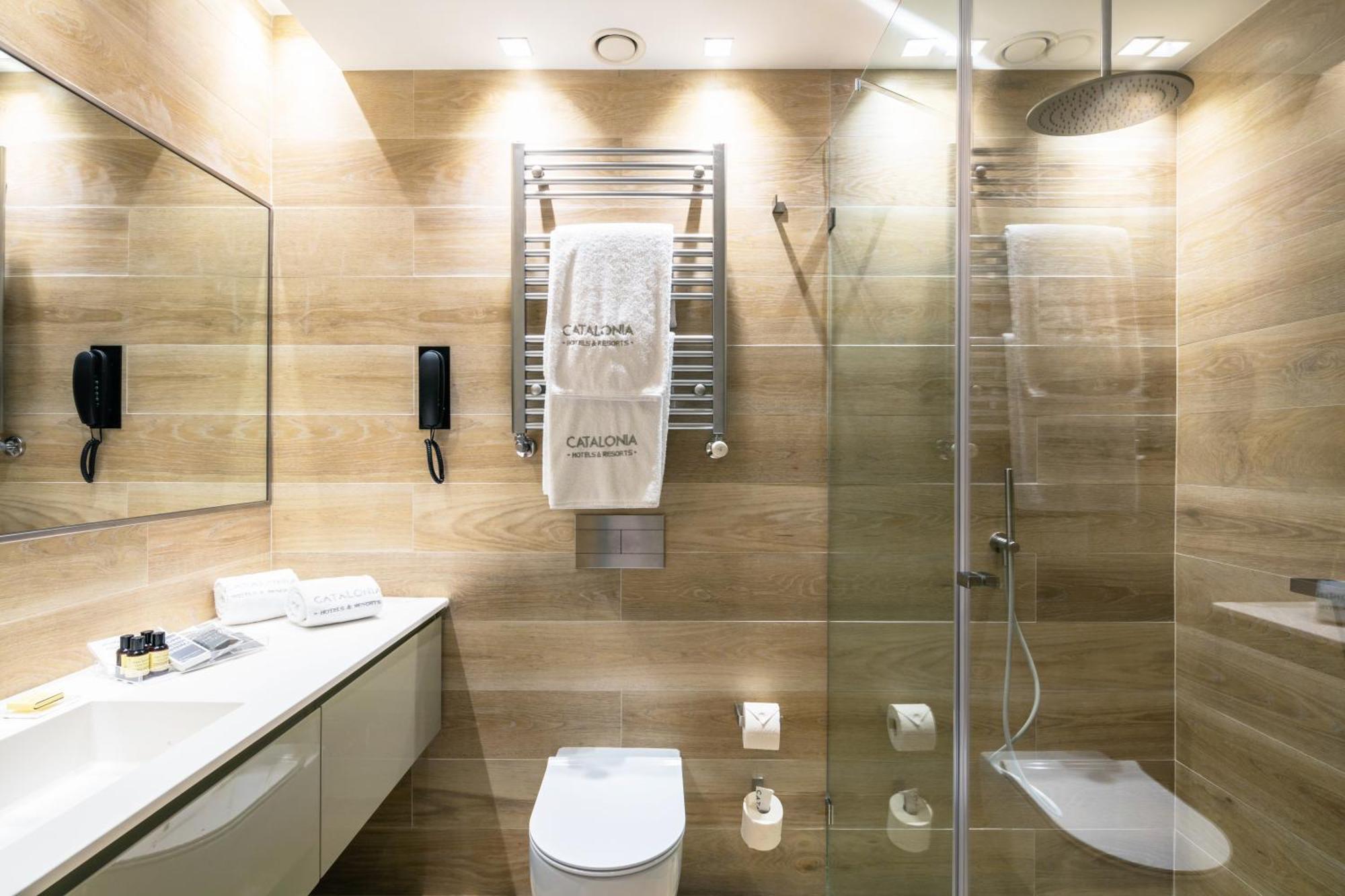 Catalonia Porto Hotel Ruang foto