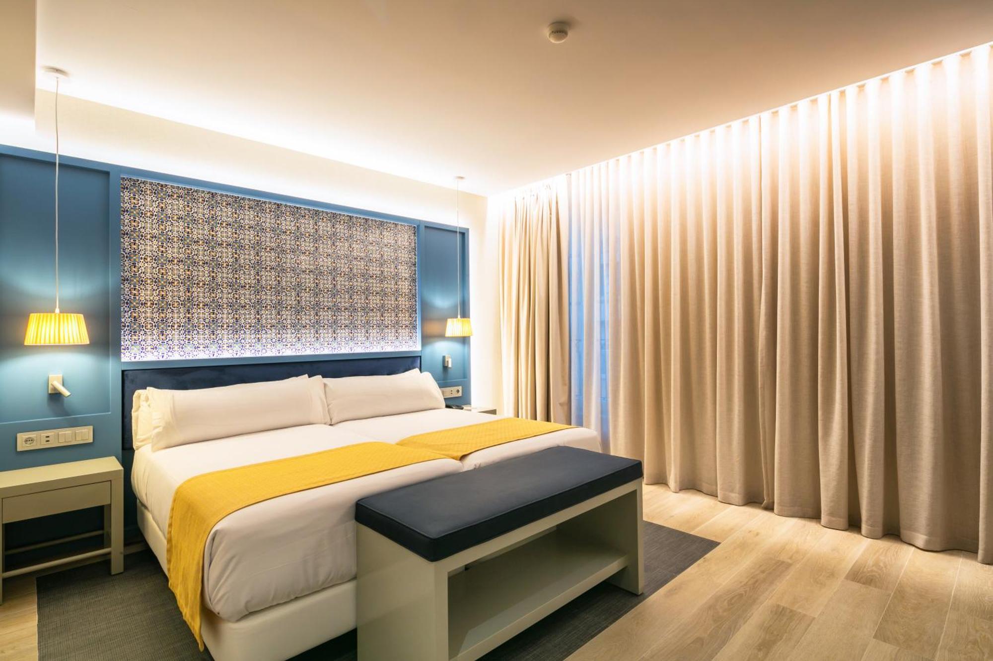 Catalonia Porto Hotel Ruang foto