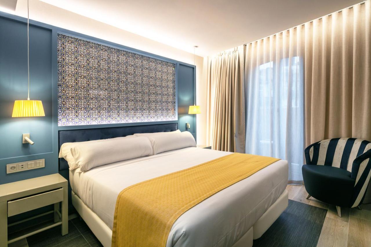 Catalonia Porto Hotel Bagian luar foto